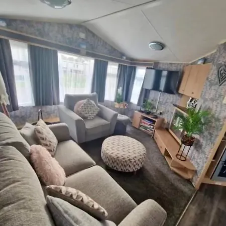 Buttercup Meadow 54 Golden Anchor Park, Modern 3 Bedroom Caravan, Dog Friendly, Free Wifi Chapel Saint Leonards Exterior photo